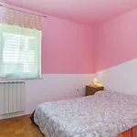 Semesterbostad Two-bedroom In Pula