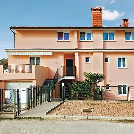 Two-bedroom In Pula