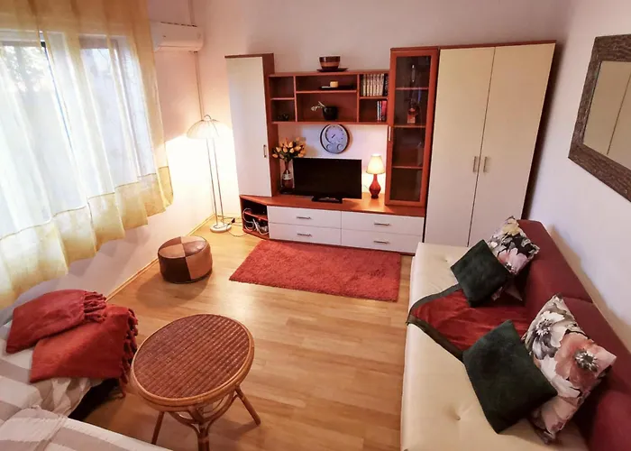 Two-bedroom In Pula