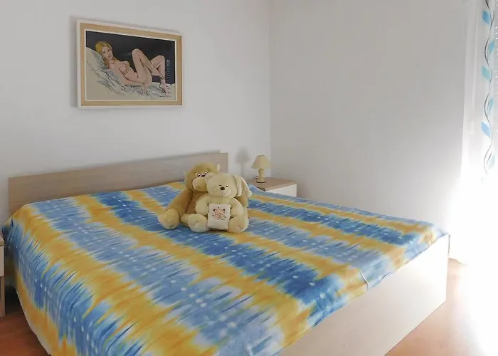 Two-bedroom In Pula