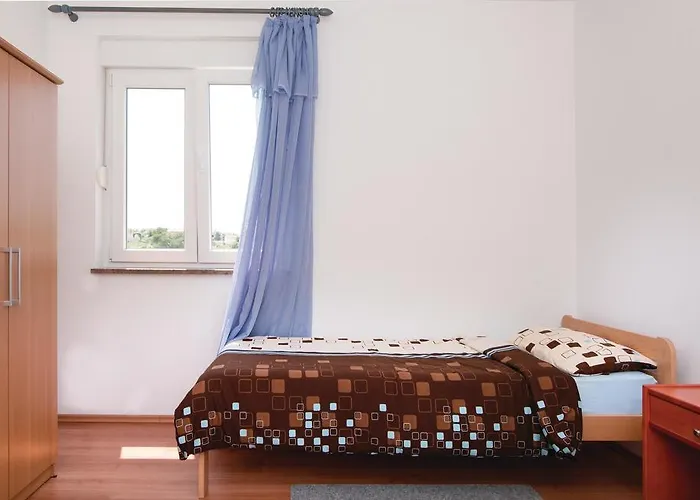 Hébergement de vacances Two-bedroom In *