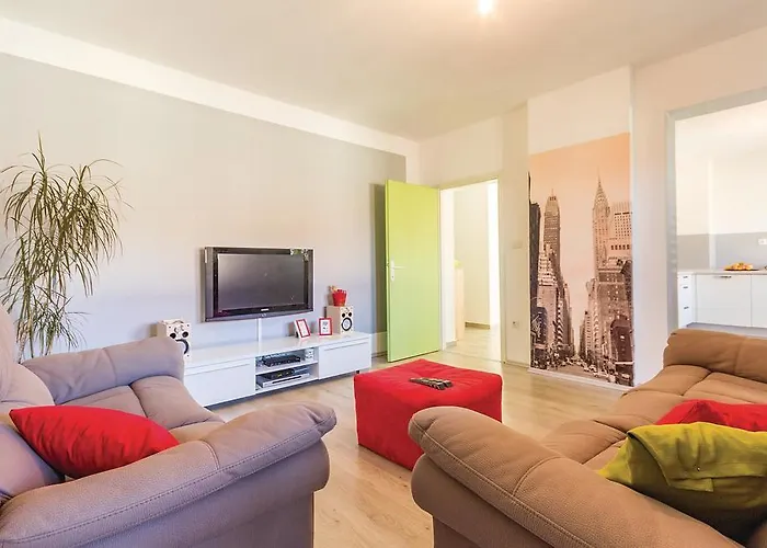 Two-bedroom In Hébergement de vacances *