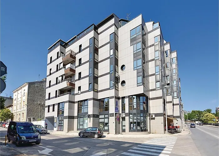 Two-bedroom In Hébergement de vacances