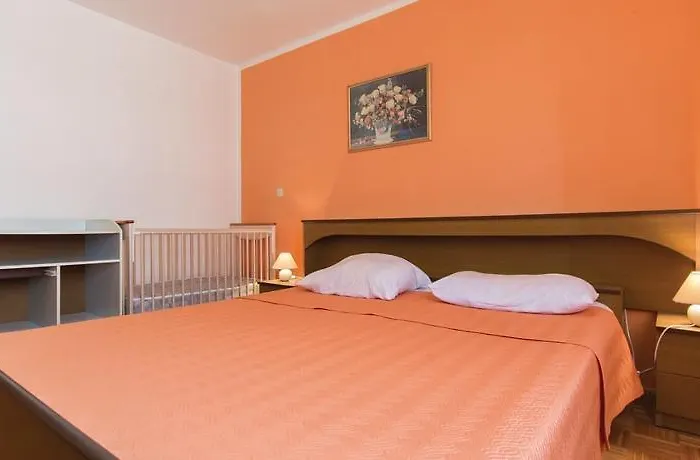 Two-bedroom In * Pula