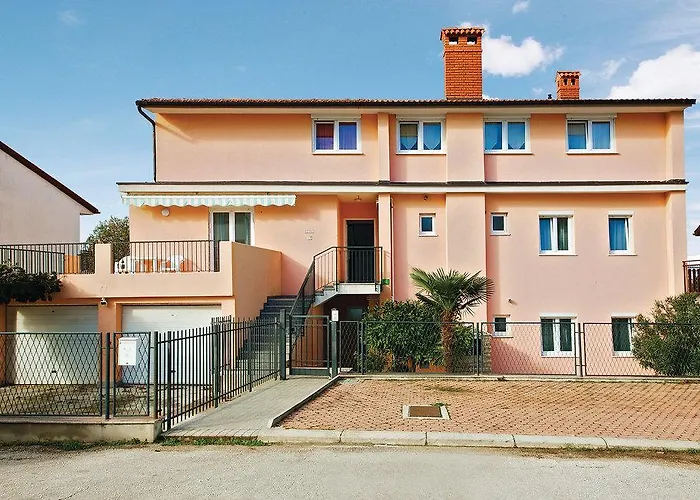 Two-bedroom In Pula