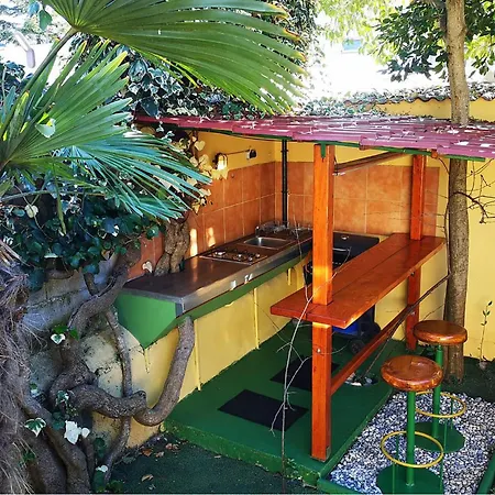 Two-Bedroom Holiday Home In Pula * Pula
