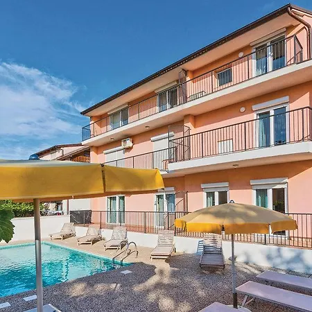 2 Bedroom Stunning Home In Pula Holiday home